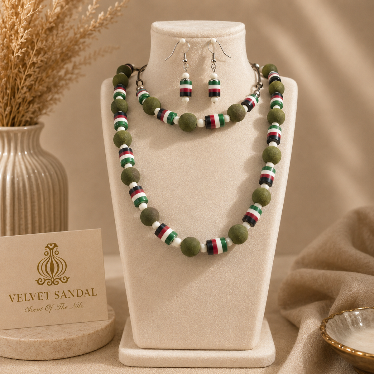 Mahlab Necklace Set