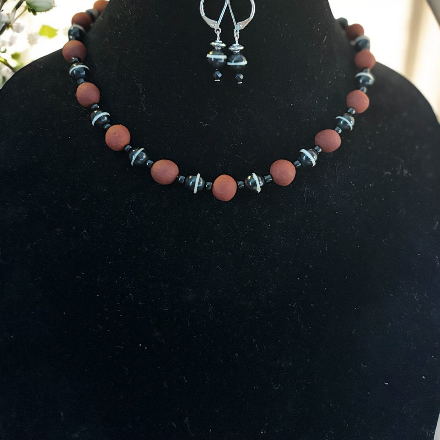 Mahlab Necklace Set