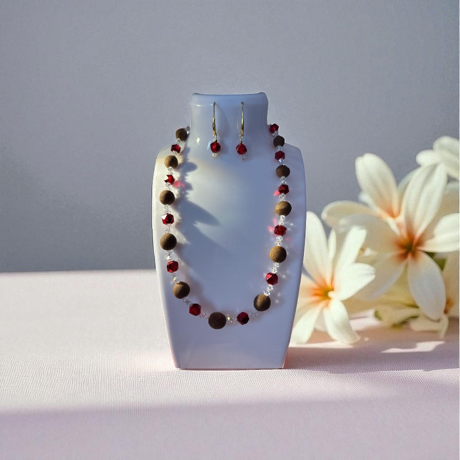 Mahlab Necklace Set