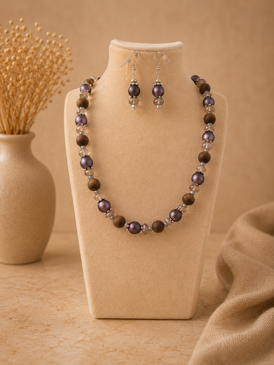 Mahlab Necklace Set