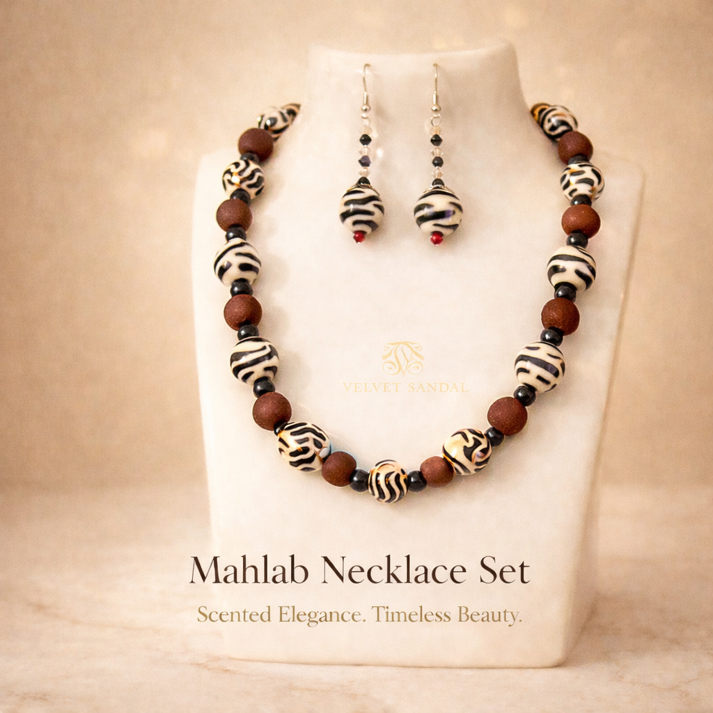 Mahlab Necklace Set