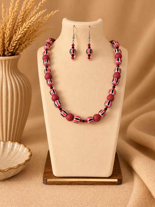 Mahlab Necklace Set
