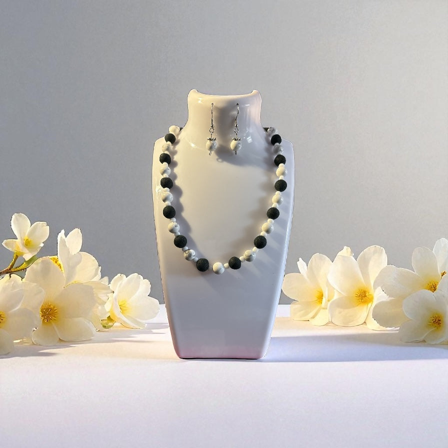 Mahlab Necklace Set